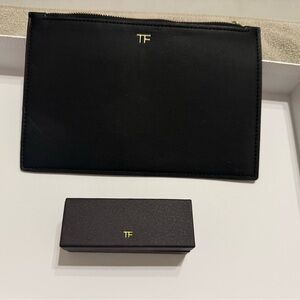 Tom Ford: faux leather pouch and lipstick holder. New!